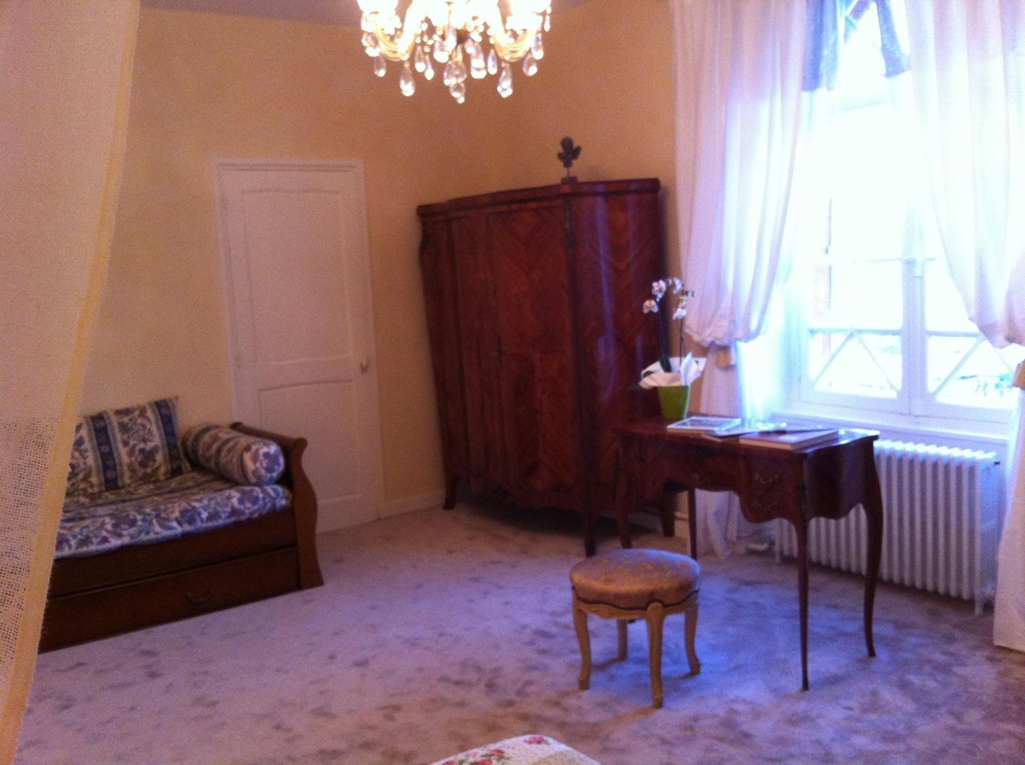 Le Clos De La Muse Saint-Junien Quarto foto