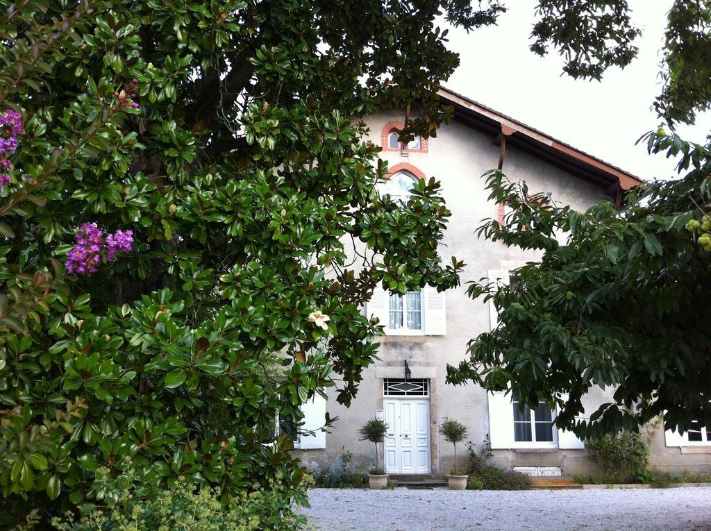 Le Clos De La Muse Saint-Junien Exterior foto