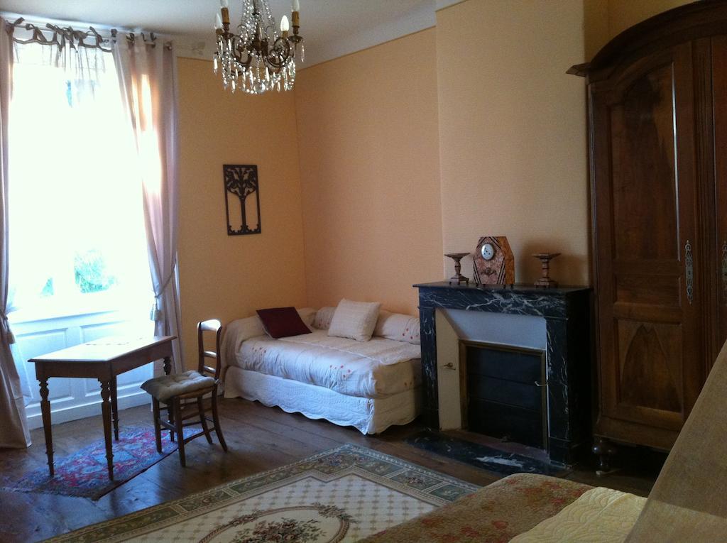 Le Clos De La Muse Saint-Junien Quarto foto
